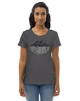 Women's fitted eco tee - Mountain Cityscape